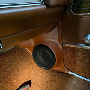 1971 Oldsmobile Cutlass Custom Car Audio